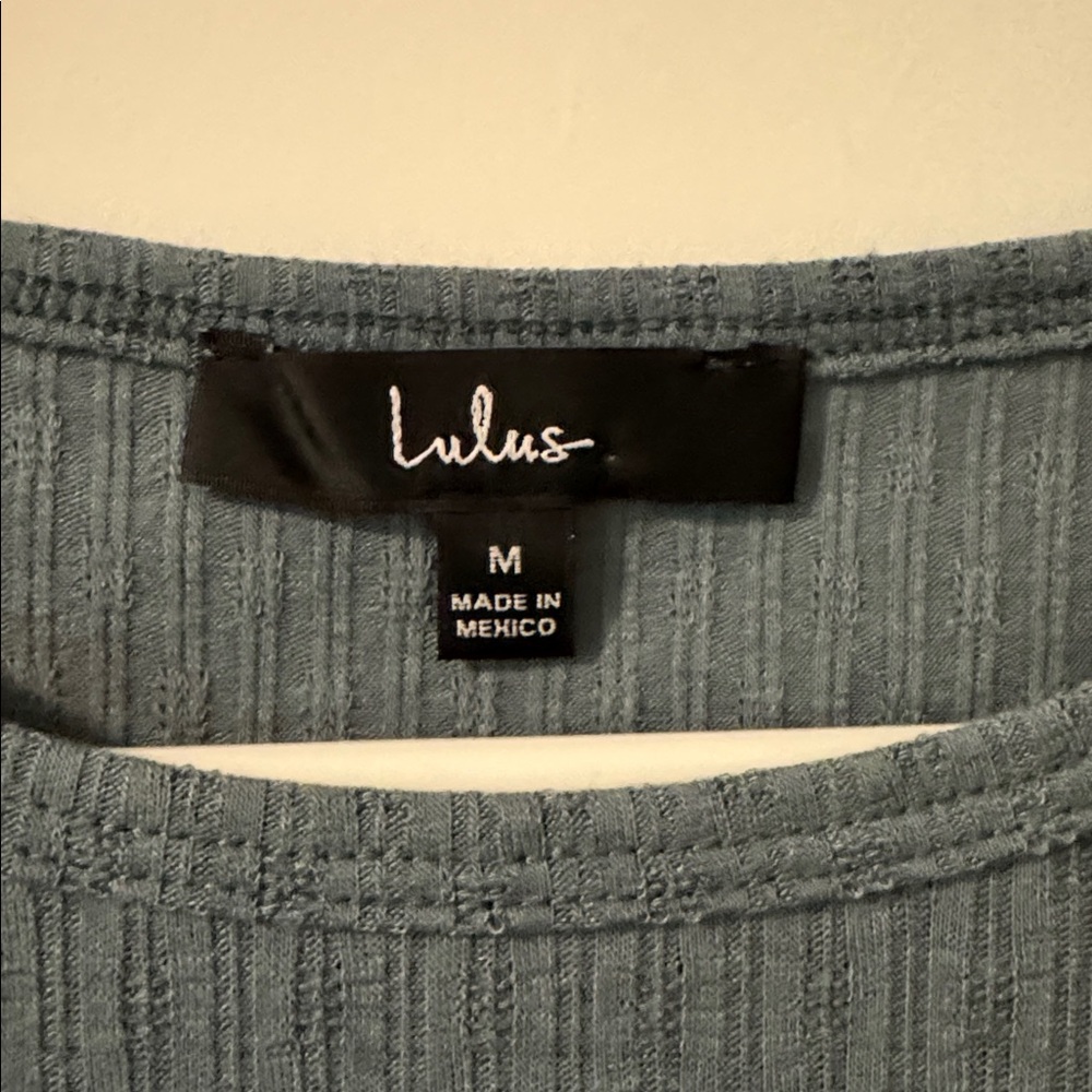 Lulu's Slate Ribbed Short Sleeve Top - Picture 2 of 2